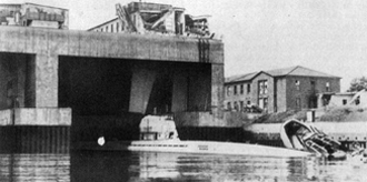 База немецких подводных лодок на в Бремене
